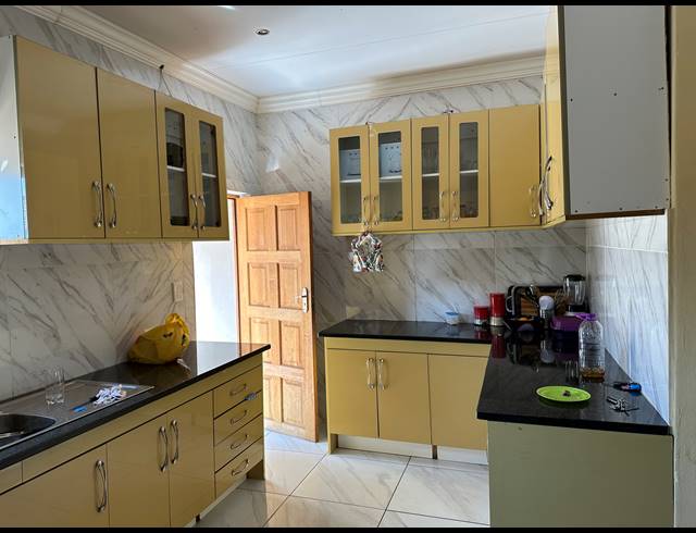 3 BEDROOM GATED ESTATE FOR SALE IN THE ORCHARDS